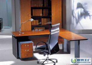 走進上海盈滿家具廠 專注打造多元化高品質家具